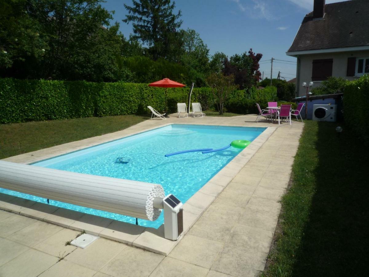 La Maison Des Bonheurs Bed & Breakfast Rillieux-la-Pape Exterior photo